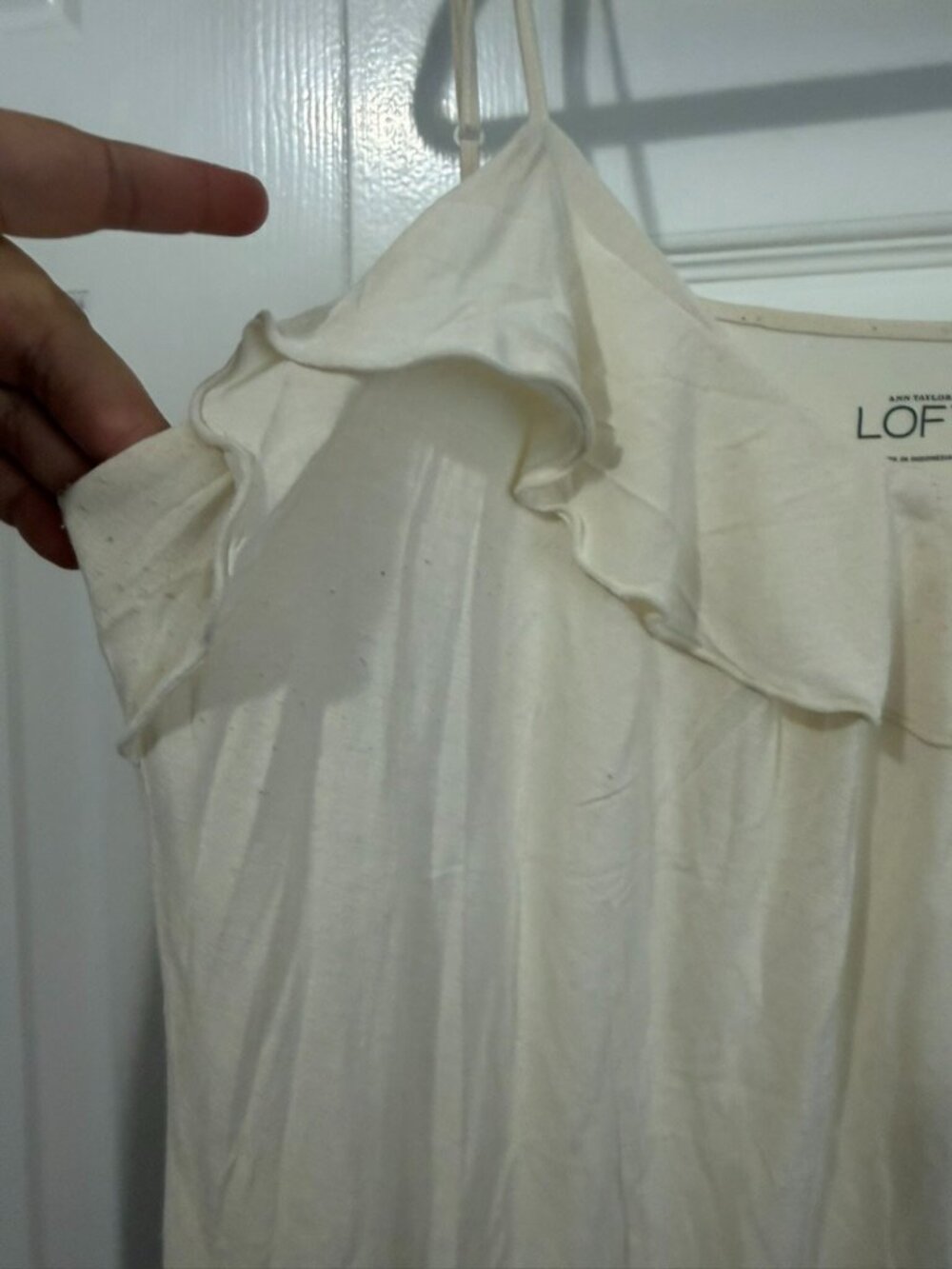 LOFT Ruffle Spaghetti Strap Tank Size L - Picture 3 of 5